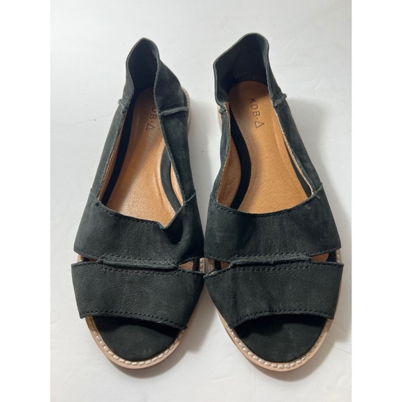 Kelsi Dagger Black Sandals Minimalist Design - Picture 1 of 9